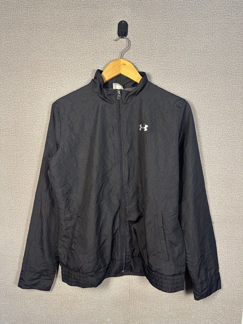 UNDER ARMOUR WINDBREAKER JACKET (Category: Coats, Jackets and Outerwear) located in Rizal. Submitted by jamesthrift (Listing ID 1470169102, Image 1). Description: UNDER ARMOUR WINDBREAKER JACKET Size : L on tag fit to M Dimes: -width 16 -length 23 Condition: Excellent Color Rate: 9.5 Issue: none 🏷️249+sf.