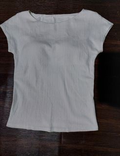 (Category: ) located in . Submitted by jensapparel (Listing ID 1470229784, Image 1). Description: .