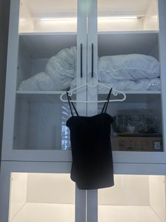 (Category: ) located in . Submitted by destashingmycloset (Listing ID 1470158712, Image 1). Description: .