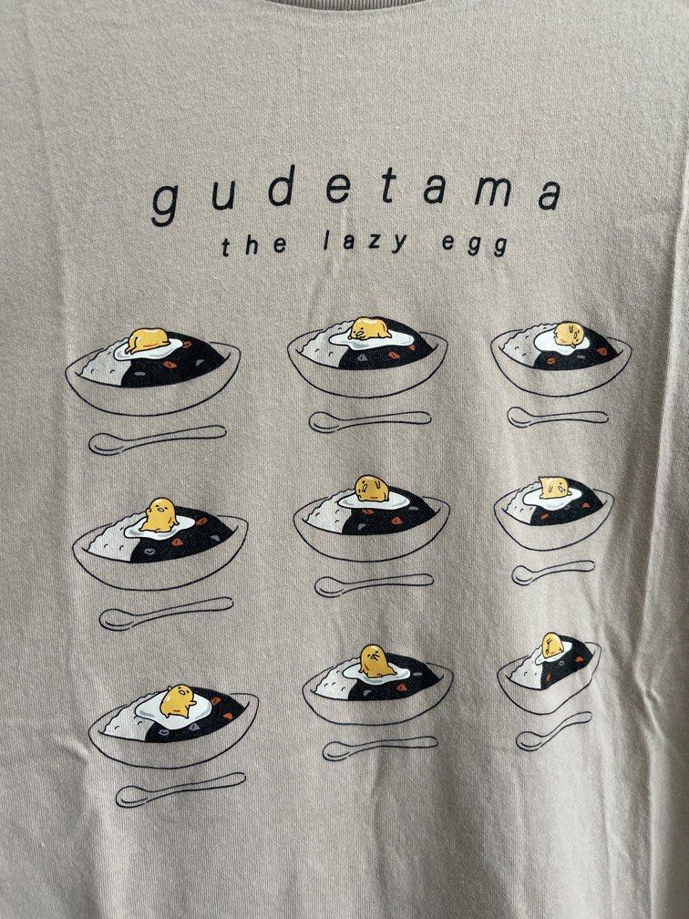 Uniqlo Gudetama Tee (Category: Shirts) located in Makati City. Submitted by eatedthemoon (Listing ID 1470168290, Image 2). Description: • no flaws, just kinda wrinkly since it’s been in storage :) •fits S-M rfs: decluttering; don’t wear anymore.