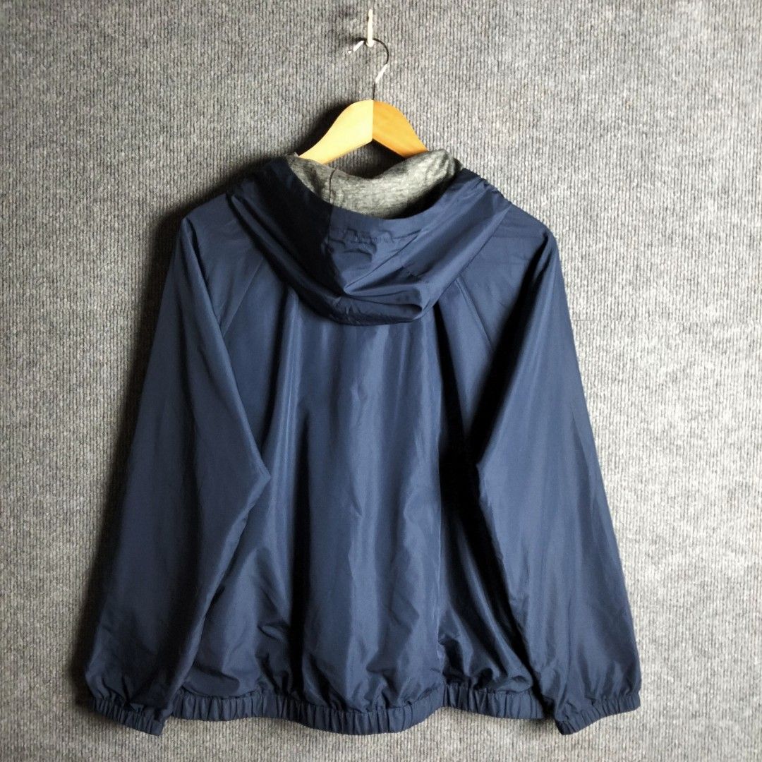 UNIQLO REVERSIBLE PARKA (Category: Coats, Jackets and Outerwear) located in Bulacan. Submitted by jibbxthrift (Listing ID 1470240558, Image 3). Description: UNIQLO REVERSIBLE PARKA SIZE: XL PRICE: 899+SF DIMES: (WIDTH 22.5) (LENGTH 25) COLOR RATE: 10/10 CONDITION: GOOD AS NEW ISSUE: NONE LOCATION: SJDM BULACAN CODE: #387 PM IF YOU ARE INTERESTED📩 MOP: THRU GCASH COURIER: J&T.