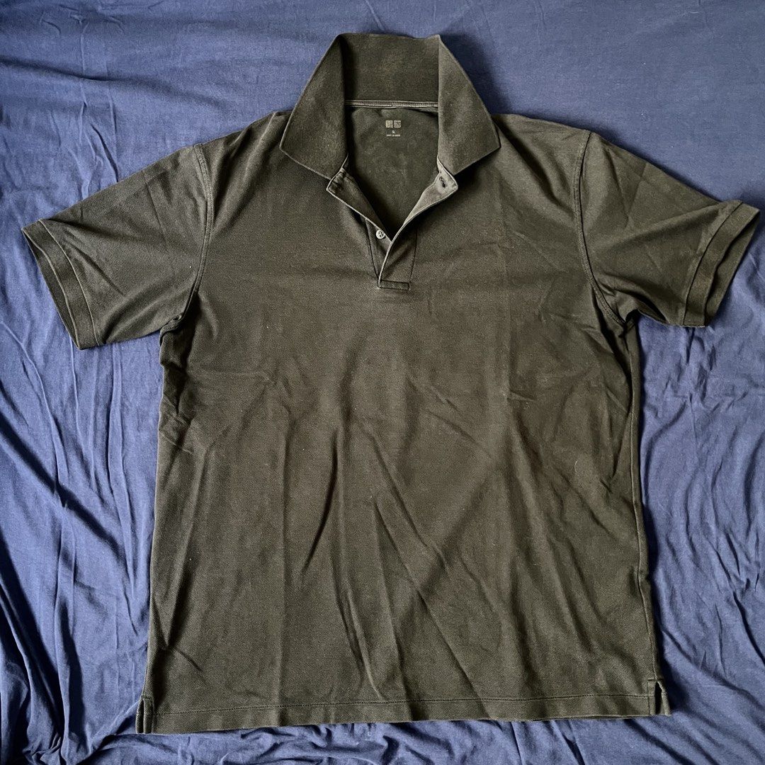 Uniqlo Shirts (Category: Tshirts & Polo Shirts ) located in Marikina City. Submitted by pyolo (Listing ID 1470205394, Image 1). Description: AS PACK Uniqlo Polo Shirt XL Pit to pit: 22 in Length: 28 in Uniqlo U Cropped Crew Neck Shirt XL Pit to pit: 21 in Length: 23 in.