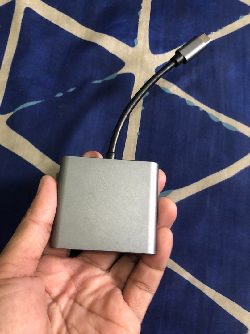 USB type C Hdmi usb output (Category: Other Mobile & Gadget Accessories) located in Quezon City. Submitted by markgolveo (Listing ID 1470204152, Image 1). Description: USB type C Hdmi usb output.