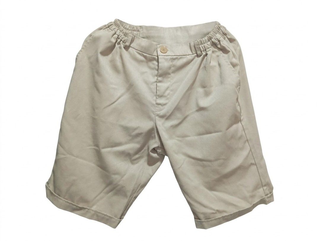 UST JHS TYPE B - XL (Category: Looking For) located in Manila. Submitted by gumi14 (Listing ID 1470228763, Image 2). Description: UST JHS TYPE B UNIFORM (XL) SHIRT - slightly stained in armpit area SHORTS (XL) - good condition 200 each = 400.