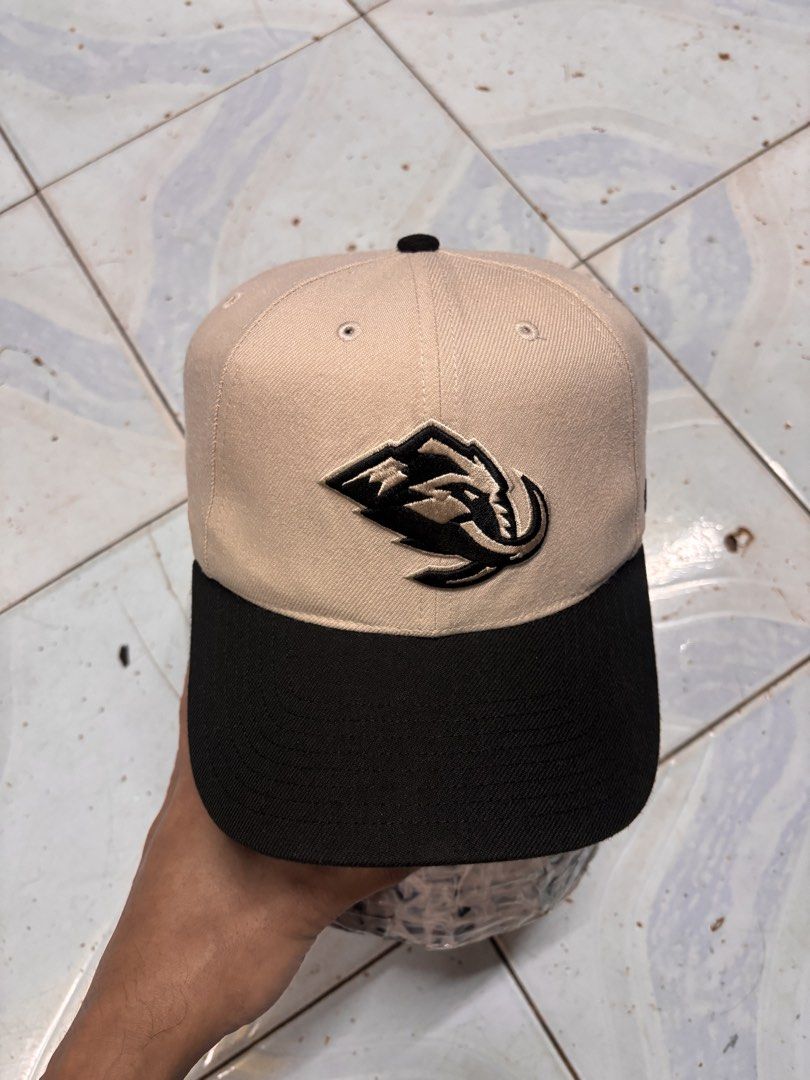 Utah Mammoth x 47Brand, Snapback (Category: Caps & Hats) located in Paranaque City. Submitted by kingdeward (Listing ID 1470142303, Image 2). Description: *Negotiable* Ukay Caps/Hats Casual need wash Parañaque Location Courier: Jnt/ LBC COP(Payment 1st) Lalamove.