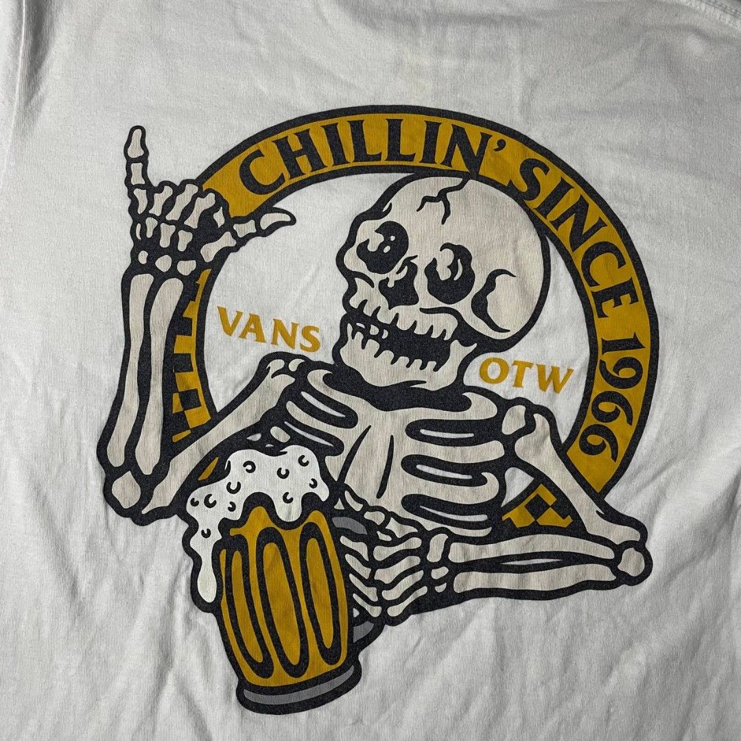 Vans Of The Wall Chillin' (Category: Tshirts & Polo Shirts ) located in Davao. Submitted by archives_co. (Listing ID 1470313570, Image 3). Description: width-18.5 length-27.