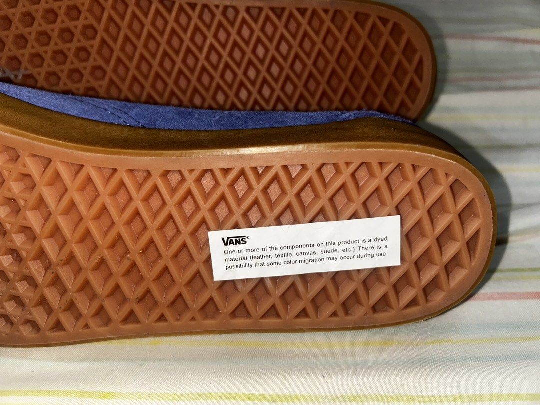 Vans Old Skool Blue Suede Gum Sole (Category: Sneakers) located in Makati City. Submitted by newdolphin.ef022f (Listing ID 1470191170, Image 3). Description: - Brand: Vans Old Skool - Color/Material: Blue suede with classic white side stripe and laces - Soles: Gum rubber waffle soles - Condition: Brand new, never worn out, with factory sticker still on the bottom - Details: Clean white leather inner collar.