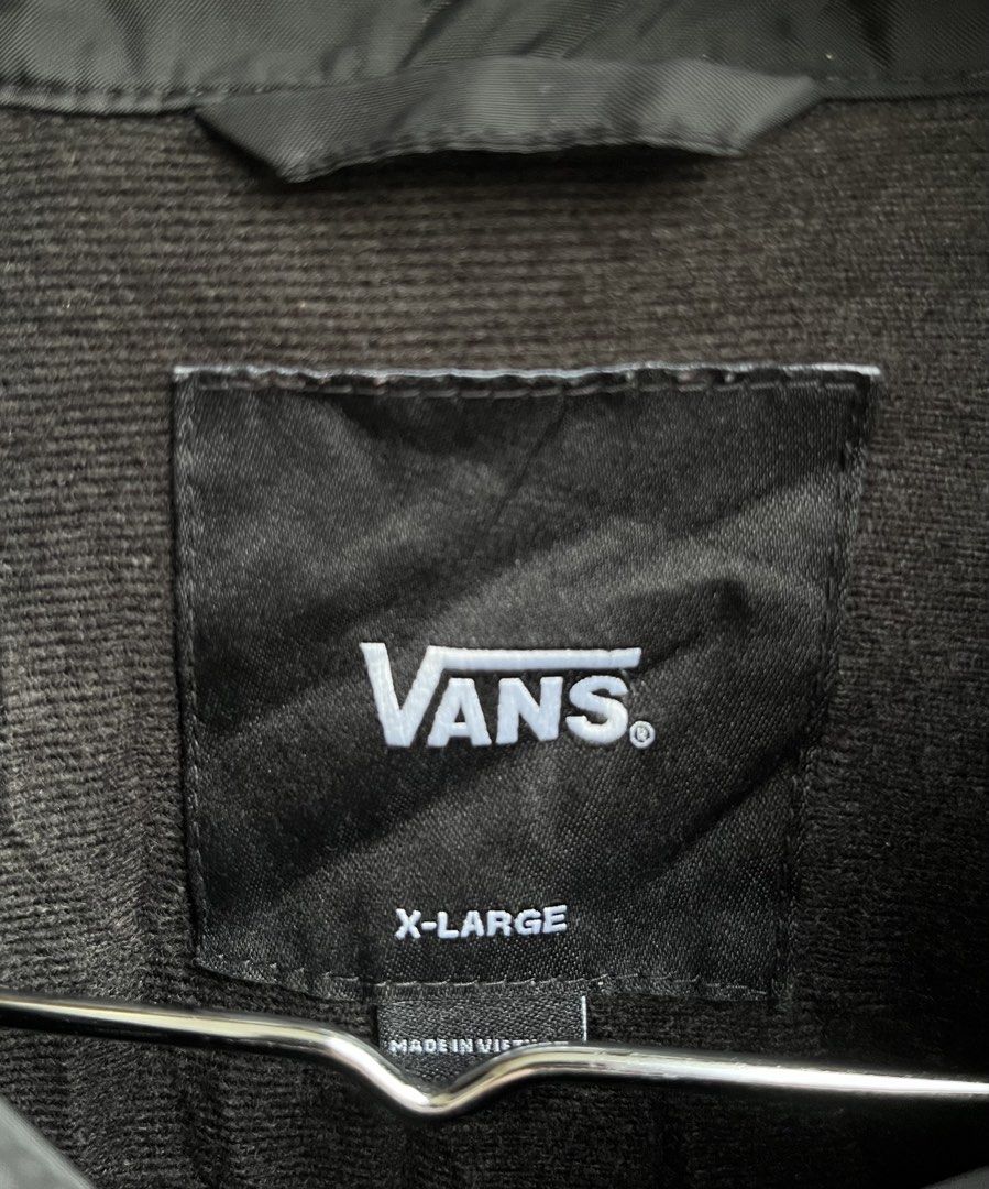 Vans Torrey Coaches Jacket (Category: Coats, Jackets and Outerwear) located in Balamban. Submitted by just_findss (Listing ID 1470257820, Image 3). Description: Vans Torrey Coaches Jacket Excellent Condition XL on tag Dimes 24W / 29L Color Rate 10/10 NO ISSUE .
