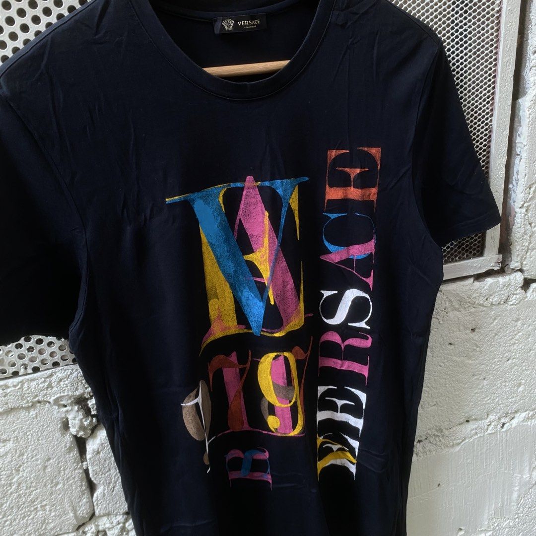 VERSACE 2016 GRAPHIC SHIRT (Category: Shirts) located in Manila. Submitted by aym_fortunate (Listing ID 1470241110, Image 2). Description: DIMES. WIDTH : 19 LENGTH : 29 SIZE : LARGE COLOR RATE / CONDITION : 9/10 ISSUE : CUT WASHTAG EXCELLENT CONDITION. .