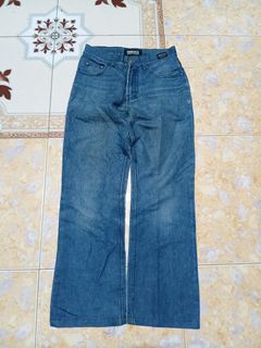 (Category: ) located in . Submitted by sindekatongdamit88 (Listing ID 1470349126, Image 1). Description: .