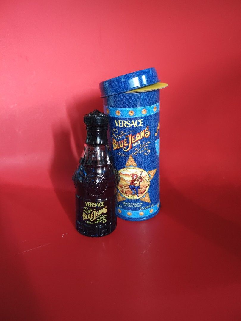 Versace Blue Jeans Eau De Toilette 75ml (Category: Fragrance & Deodorants) located in Manila. Submitted by khalidampu34016 (Listing ID 1470198358, Image 1). Description: - Authentic Versace Blue Jeans Eau de Toilette (EDT) for men - Gift from UAE - Bought for 2,600 selling for 2,200 - Meet up or Delivery on buyer's expense - payment first if delivery to avoid scams.