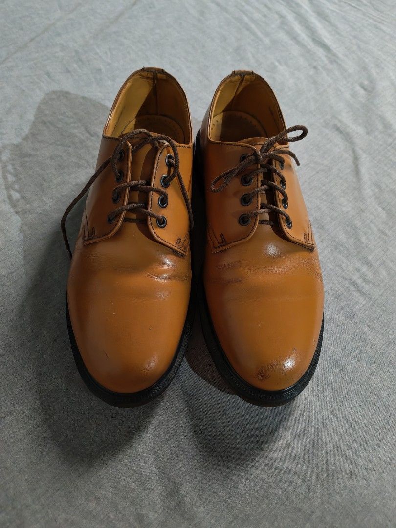 Vintage 90s Dr martens shoes (Category: Casual Shoes) located in Baguio. Submitted by used_clothing2600 (Listing ID 1470259582, Image 2). Description: Vintage 90s Dr martens shoes made in England size 9 verygood condition signs of usage P 2,500.