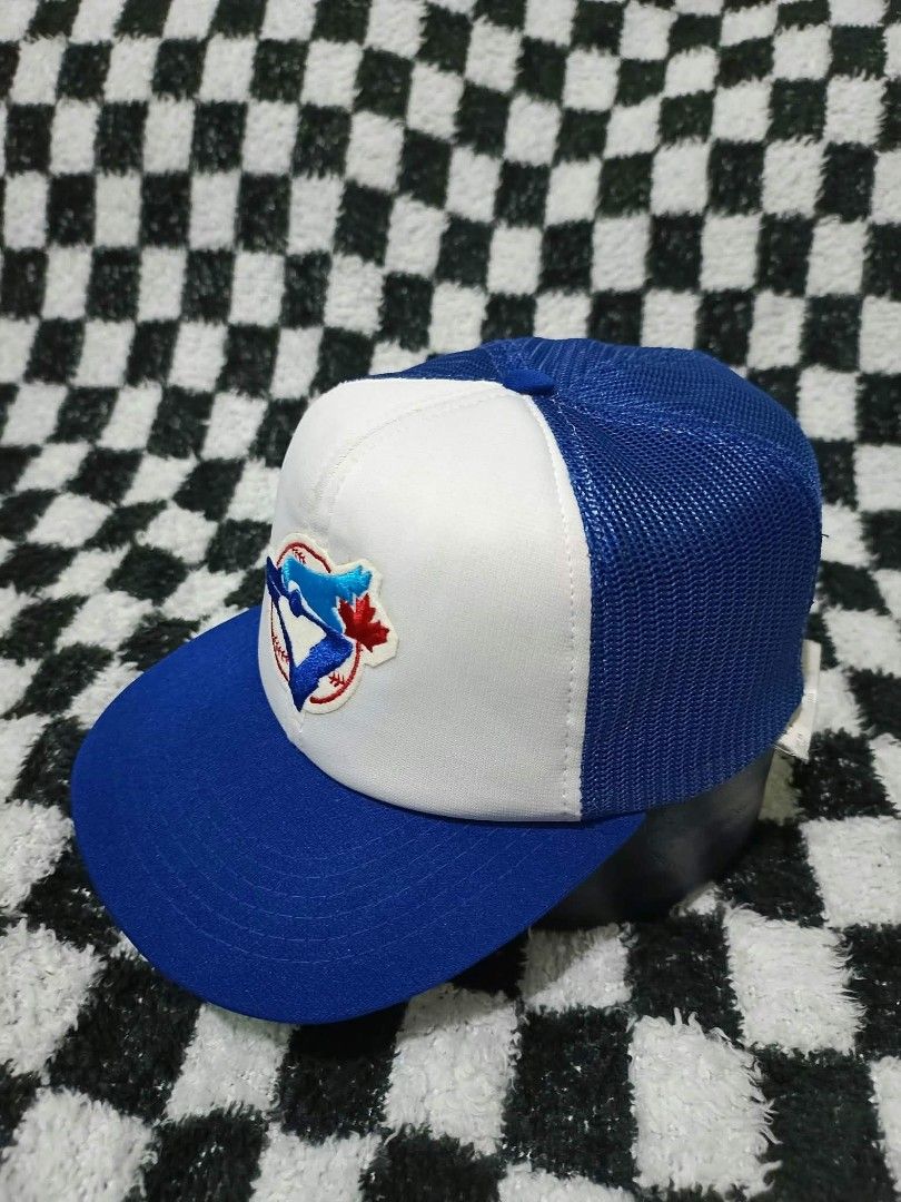 Vintage blue Jays trucker cap hat (Category: Caps & Hats) located in Valenzuela. Submitted by shs.by.marc (Listing ID 1470304831, Image 2). Description: Location : Karuhatan Valenzuela.