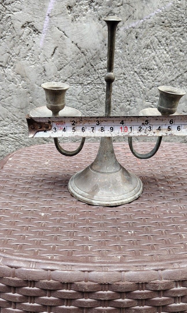 Vintage brass candle holder (Category: Vintage Collectibles) located in Caloocan City. Submitted by zenmountain-d8b1c0 (Listing ID 1470187702, Image 2). Description: Cod.