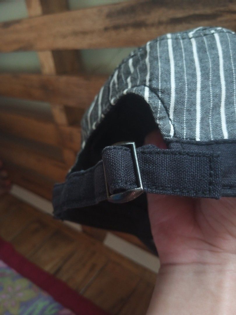 Vintage Cap Dickies Genuine (Category: Activewear) located in Talavera. Submitted by xxygxx (Listing ID 1470186118, Image 3). Description: No issue Pm for Interested/transaction.