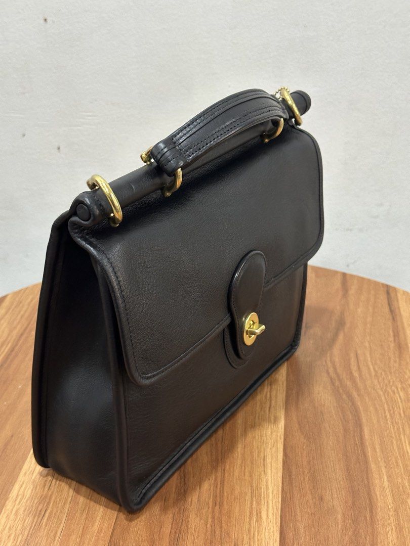 Vintage Coach 9927 Turn Lock Leather (Category: Luxury Bags & Wallets) located in Manila. Submitted by sandin2121 (Listing ID 1470280785, Image 2). Description: Vintage Coach Willis 9927 Bag Leather Missing Shoulder Strap Glove Tanned Cowhide.