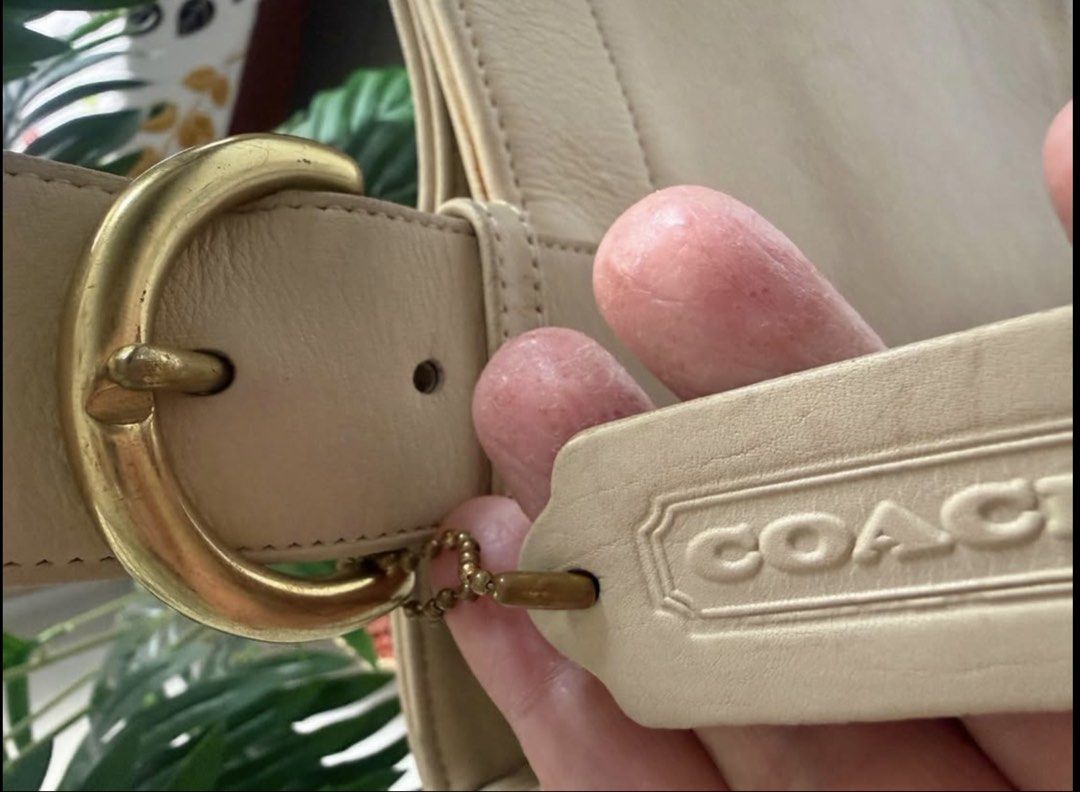 Vintage Coach Lafayette bag (Category: Luxury Bags & Wallets) located in Cainta. Submitted by liamsmomlove (Listing ID 1470153983, Image 2). Description: 🛒COACH LAFAYETTE TOTE BAG in bone/light cream leather color ✨ Personal Preloved Item ✨ Personally owned and well-loved, and guaranteed to be in mint/very good condition. 🩷 I’m passing this beautiful piece on to someone who will appreciate and enjoy it just as much. Kindly refrain from lowball 