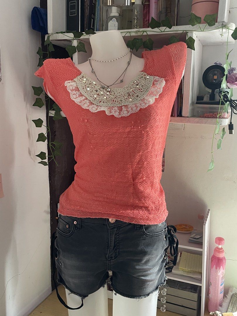 Vintage Coral Lace Top (Category: Blouses) located in Puerto Princesa. Submitted by bygaelle.co (Listing ID 1470263296, Image 1). Description: .