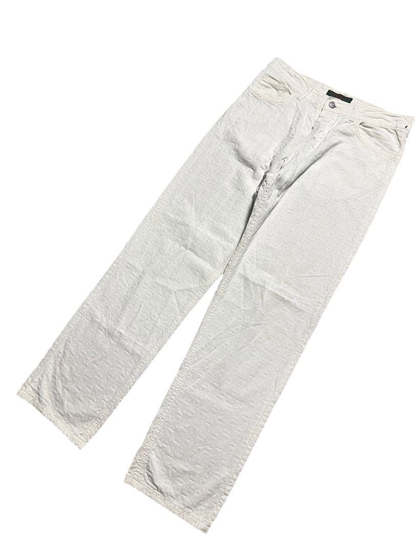 VINTAGE KATHARINE HAMMET MONOGRAM BUTTON FLY PANTS (Category: Jeans) located in Las Pinas. Submitted by greedythrifterz (Listing ID 1470213715, Image 2). Description: VINTAGE KATHARINE HAMMET MONOGRAM BUTTON FLY PANTS DIMES- WIDTH 31, LENGTH 41, THIGHS 12, LEG OPEN 7.8.