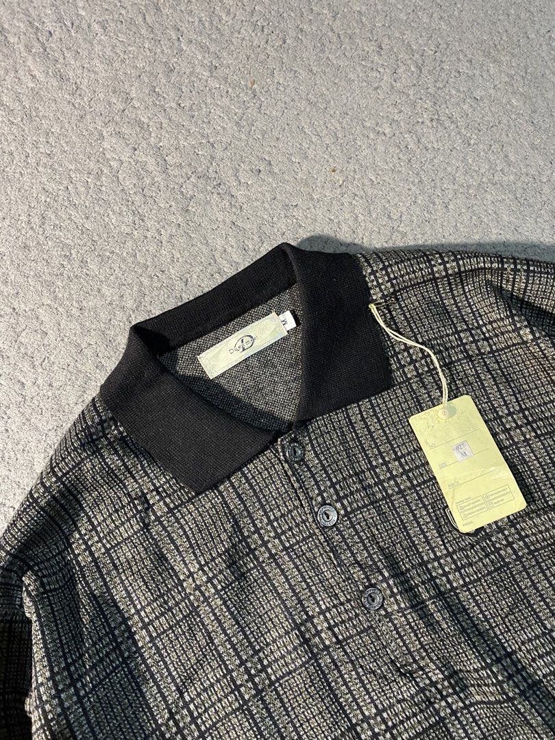 VINTAGE KNITTED POLO LONG SLEEVE (Category: Coats, Jackets and Outerwear) located in Tandag. Submitted by vncntmrcllns (Listing ID 1470224205, Image 3). Description: VINTAGE KNITTED LONG SLEEVE POLO (fav) Width: 21 Length: 25.5 -Excellent Condition -Already wash -Color rate 10/10 All details are visible in the picture Please check each photo.