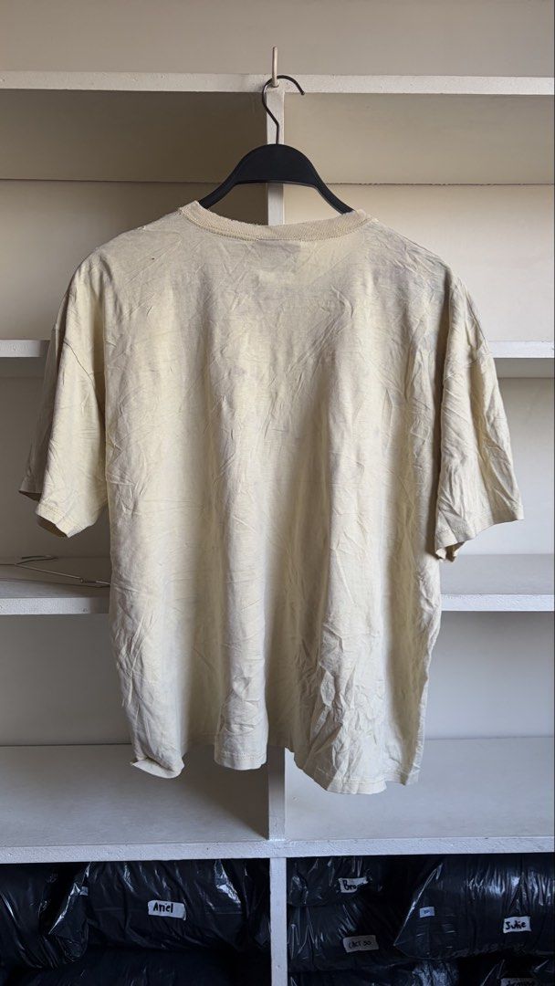 Vintage Lee Shirt (Category: Tshirts & Polo Shirts ) located in Manila. Submitted by _revault (Listing ID 1470303724, Image 2). Description: .