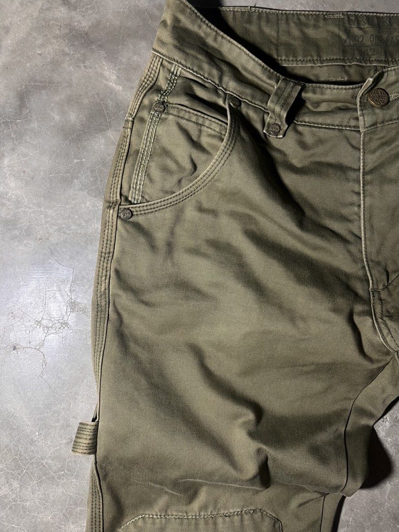 Vintage Levis X-92 Carpenter Pants with Buckle (Category: Trousers) located in Quezon City. Submitted by yaboypong (Listing ID 1470263149, Image 3). Description: Waist -15.5 Rise - 10 Thigh - 10 Knee - 8.5 Outseam - 38 Inseam - 27 Leg opening - 8.5 Negotiable.