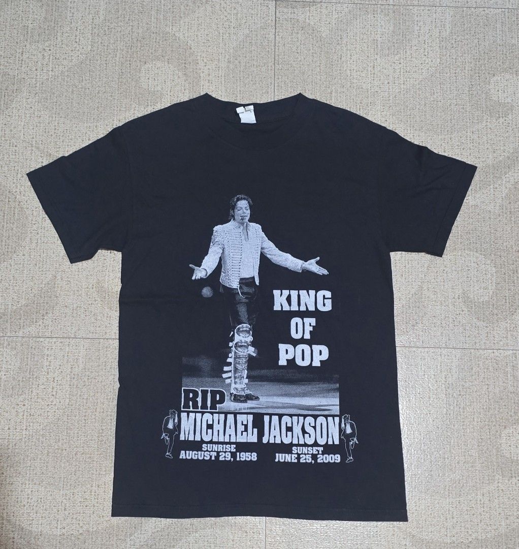 Vintage michael jackson memorial Tee (Category: Tshirts & Polo Shirts ) located in El Nido. Submitted by marco.tandoc (Listing ID 1470278171, Image 1). Description: size: small width: 18 length: 27 no issue.