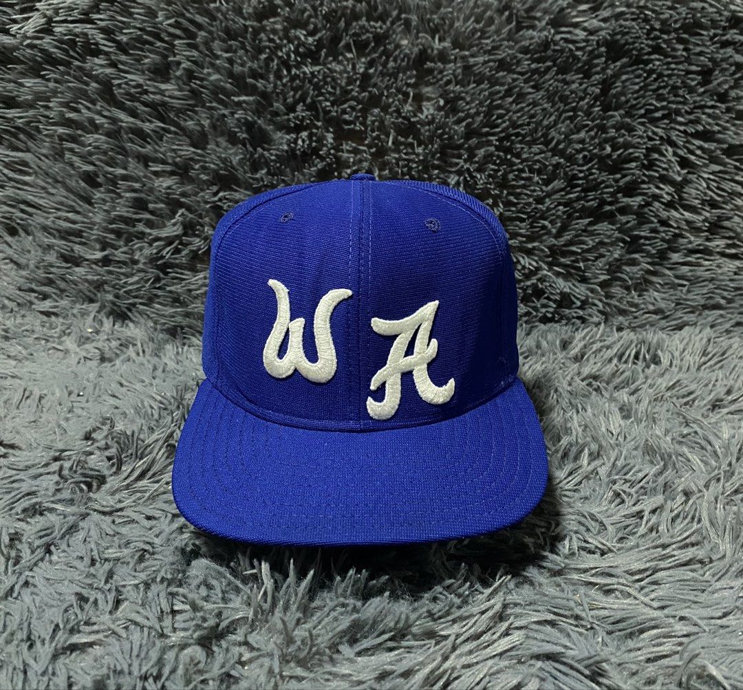 Vintage new era W A snapback (Category: Announcements) located in Pozorrubio. Submitted by thrifttownph (Listing ID 1470266069, Image 2). Description: Vintage new era W A snapback One size fits all Made in usa snap no issues Color rate:9.8/10 Good condition Price:📥📨 Loc:pangasinan📌.