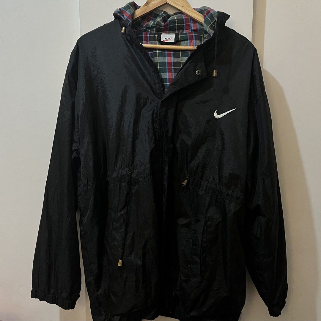 Vintage Nike Black Flannel Lined Windbreaker Jacket (Category: Coats, Jackets and Outerwear) located in Pasay City. Submitted by klosetbykelly (Listing ID 1470332897, Image 1). Description: Welcome to klosetbykelly! 🎀💞 mode of payment: Gcash mode of delivery: J&t and Lalamove location: Pasay City NO LOWBALLING ❌ BOGUS BUYERS WILL BE AUTOMATICALLY BLOCKED 🚫 NO TO IMPATIENT BUYERS ❌ PAYMENT FIRST BEFORE SHIPPING ‼️ ITEM DESCRIPTION: - Brand: Nik