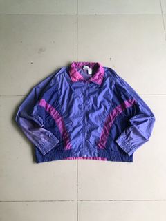 (Category: ) located in . Submitted by leklekthrift (Listing ID 1470260821, Image 1). Description: .