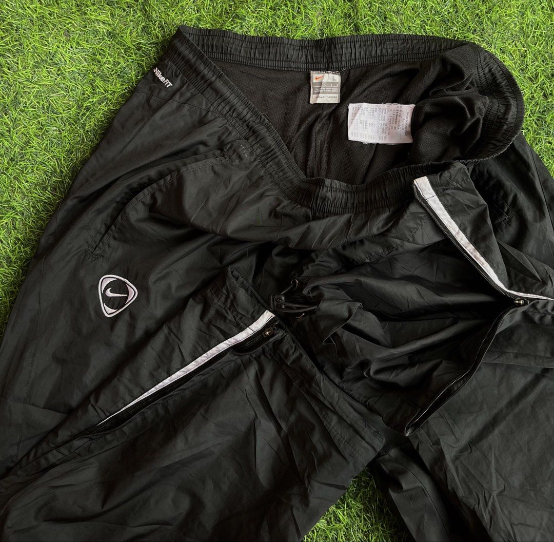 VINTAGE NIKE TRACK PANTS (Category: Coats, Jackets and Outerwear) located in Carcar. Submitted by thrift_kidd (Listing ID 1470168449, Image 3). Description: Large Waist: 32 to 38 ( stretchable & garterized) Length: 41 Leg Opening: 9 Excellent Condition DM ME TO PURCHASE 📩.