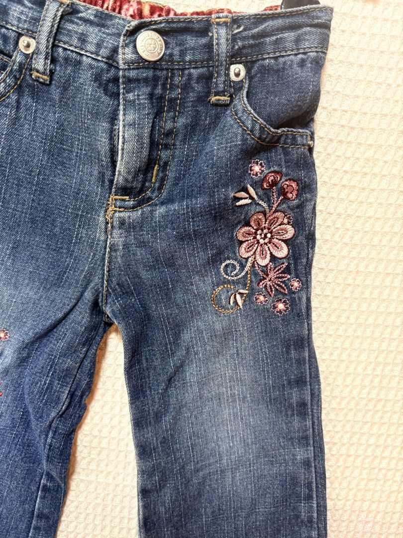 Vintage pants embroidered details (Category: Babies & Kids Fashion) located in Manila. Submitted by marinonlineshop (Listing ID 1470217216, Image 3). Description: .