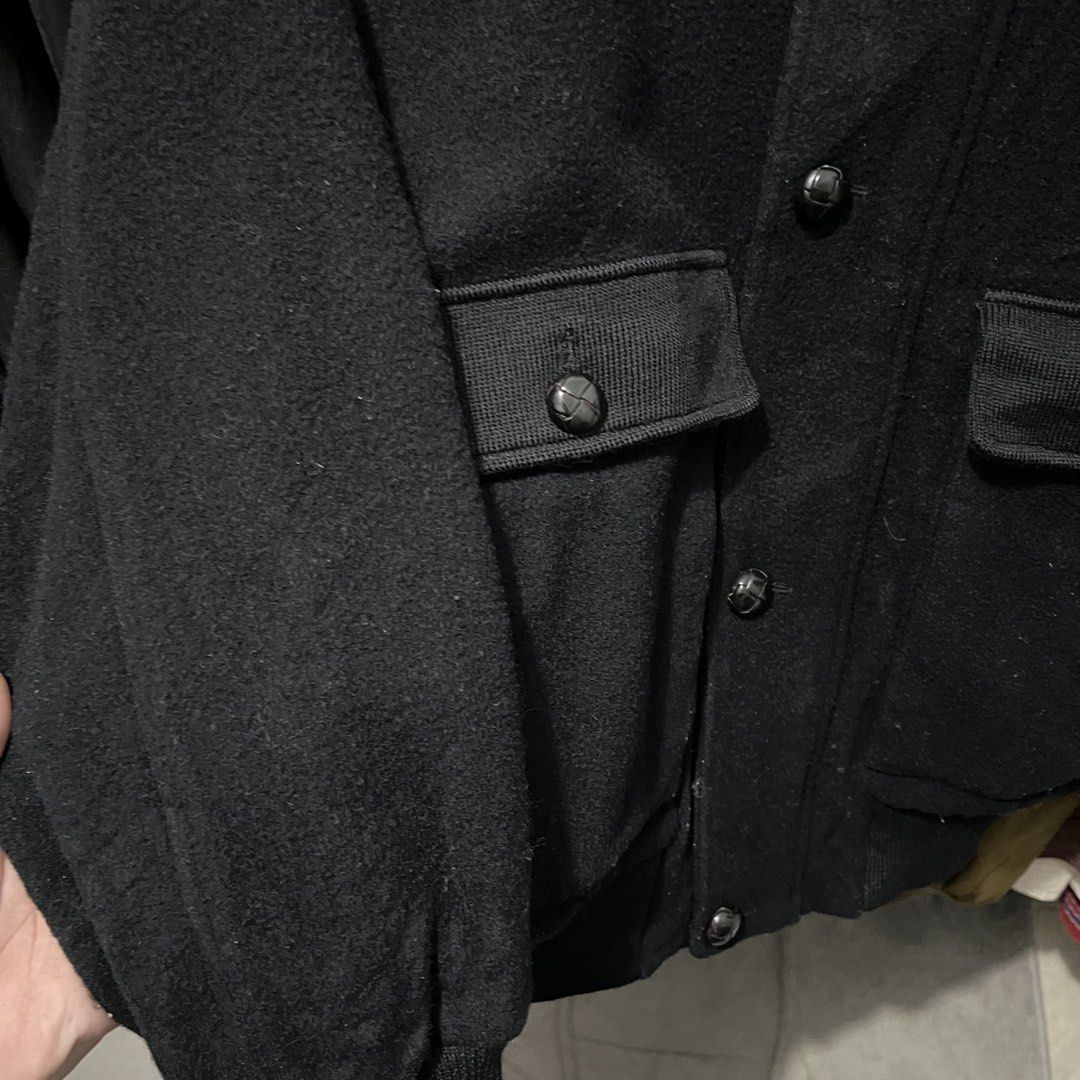 Vintage Paris wool jacket (Category: Coats, Jackets and Outerwear) located in Baguio. Submitted by itsvintageclothing (Listing ID 1470280752, Image 3). Description: Length 25 Pit to pit 22.