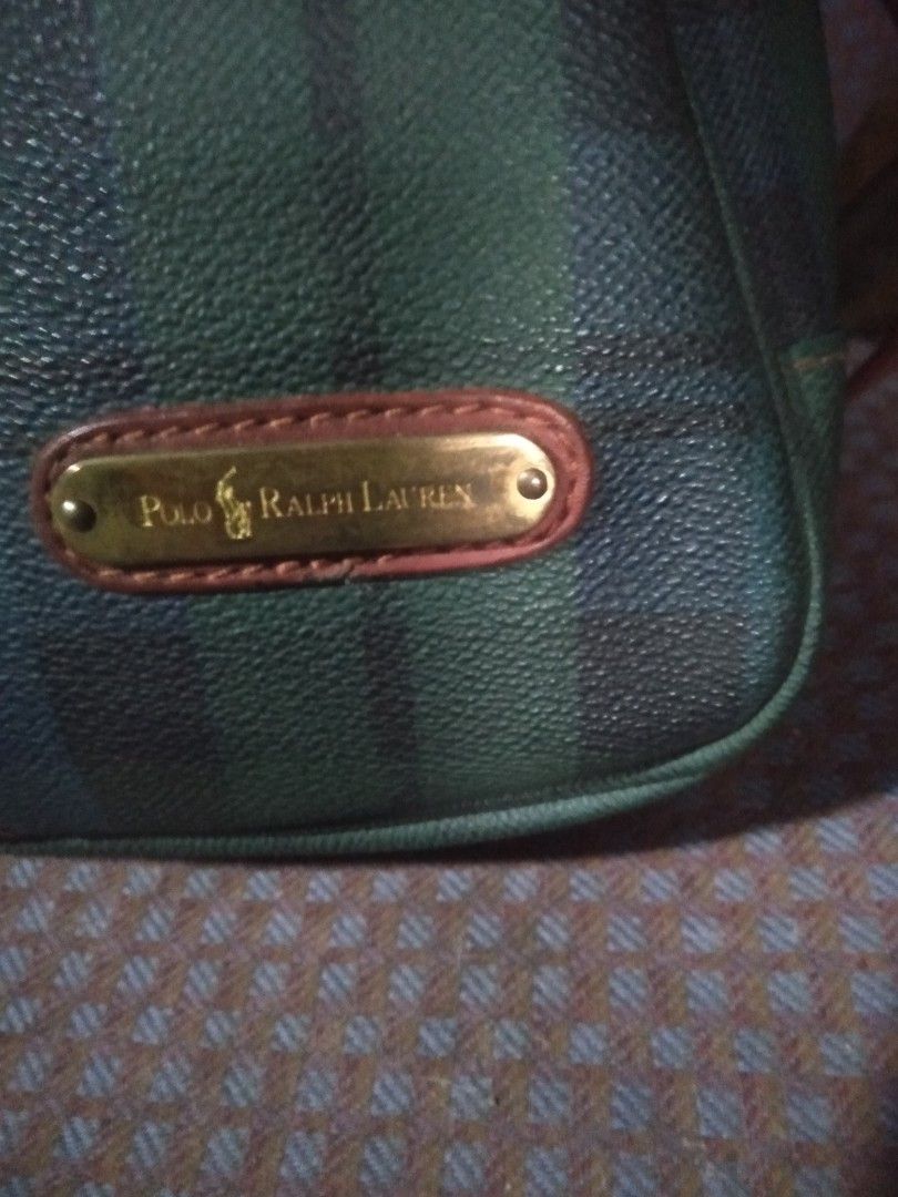 Vintage POLO RALPH LAUREN backpack (Category: Luxury Bags & Wallets) located in Baguio. Submitted by oliviapreloved100620 (Listing ID 1470261549, Image 2). Description: See all posted pictures for all details. Approx dimes: height:12" x width:10".