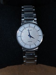 (Category: ) located in . Submitted by chixs_timepiece (Listing ID 1470225477, Image 1). Description: .