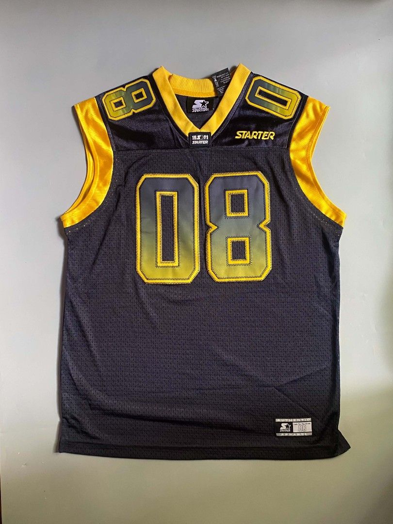 Vintage STARTER Jersey (Category: Activewear) located in Angeles City. Submitted by ian.thrift_ph (Listing ID 1470186957, Image 1). Description: 21/27 Medium to Large Add Shipping Fee.