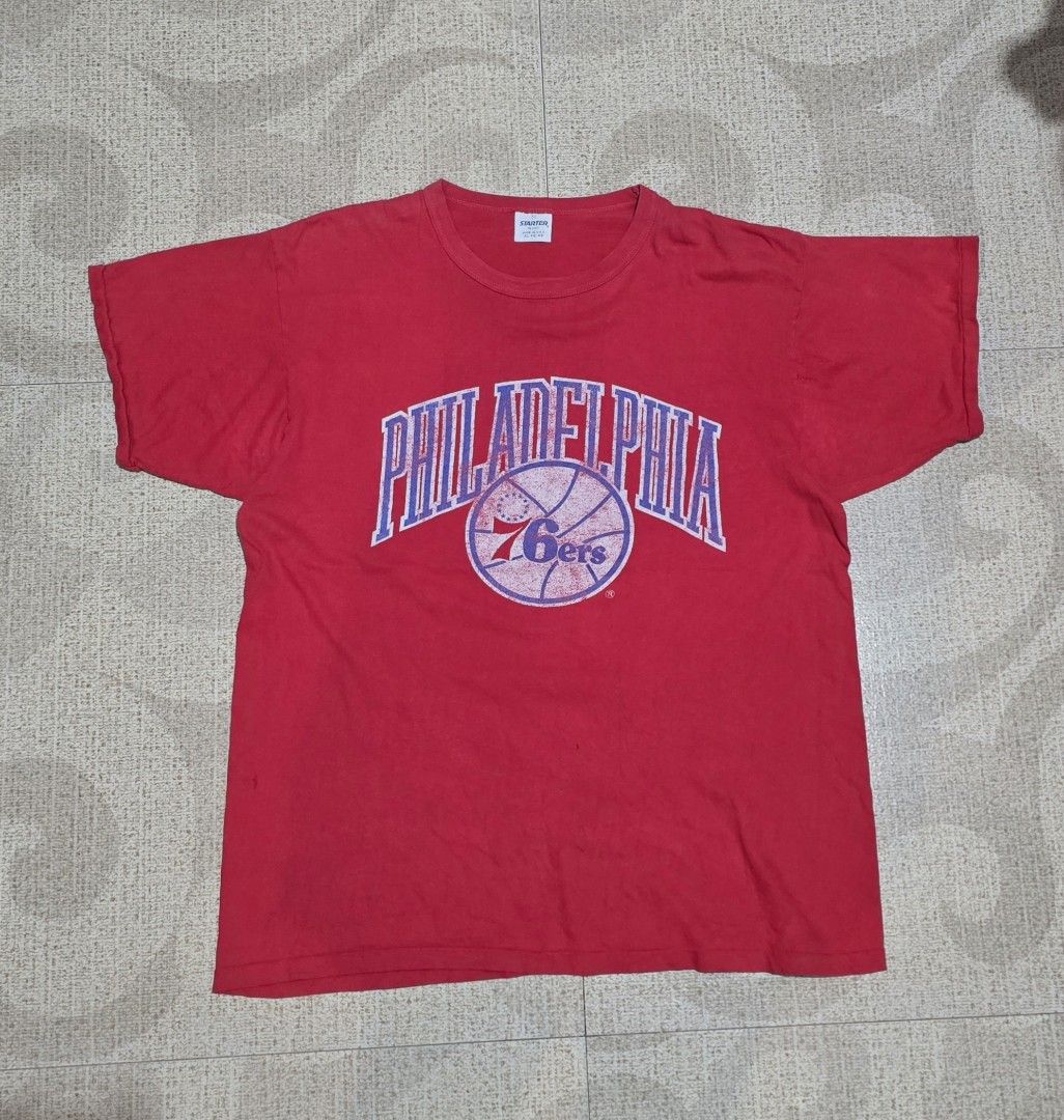 Vintage Starter Philadelphia 76ers (Category: Tshirts & Polo Shirts ) located in El Nido. Submitted by marco.tandoc (Listing ID 1470277677, Image 1). Description: cracks print and pinholes size: Large width: 23 length: 28.