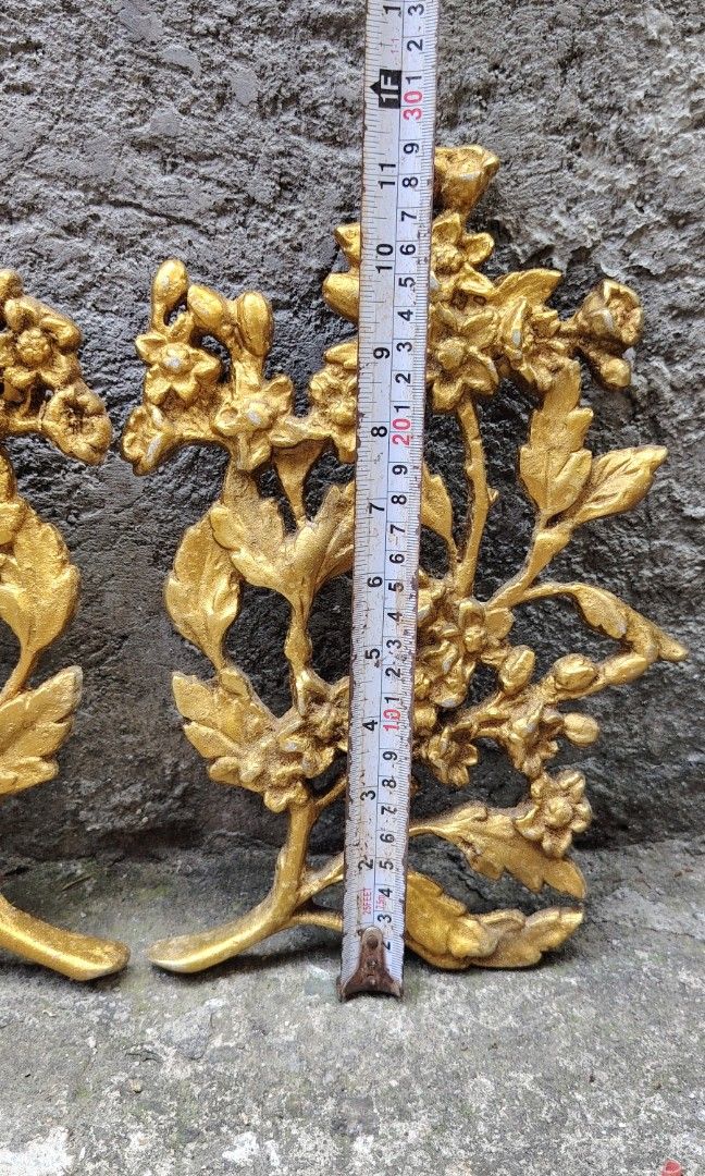 Vintage syroco flower wall decor (Category: Vintage Collectibles) located in Caloocan City. Submitted by zenmountain-d8b1c0 (Listing ID 1470189880, Image 2). Description: .