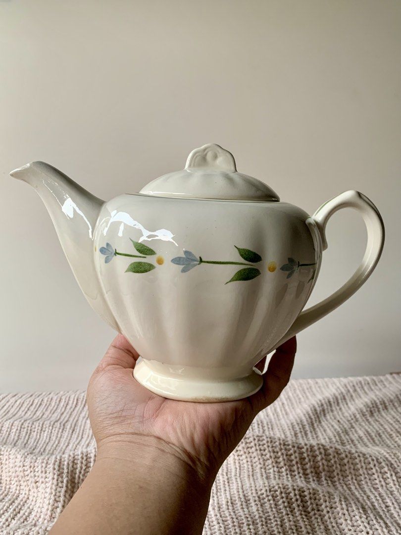 Vintage Teapot by Marie Ann (Category: Coffee & Tea Tableware) located in Tandag. Submitted by jeason_22 (Listing ID 1470173052, Image 3). Description: • Good vintage condition, minor chip sa spout ( see photo) • branded by Marie Anne • Size : Standard size teapot width: 10 inches hight: 6 inches 📌 Please see photos for the actual design and condition. Kindly review all photos before purchasing. 📦 Carefully packed for safe shipping..