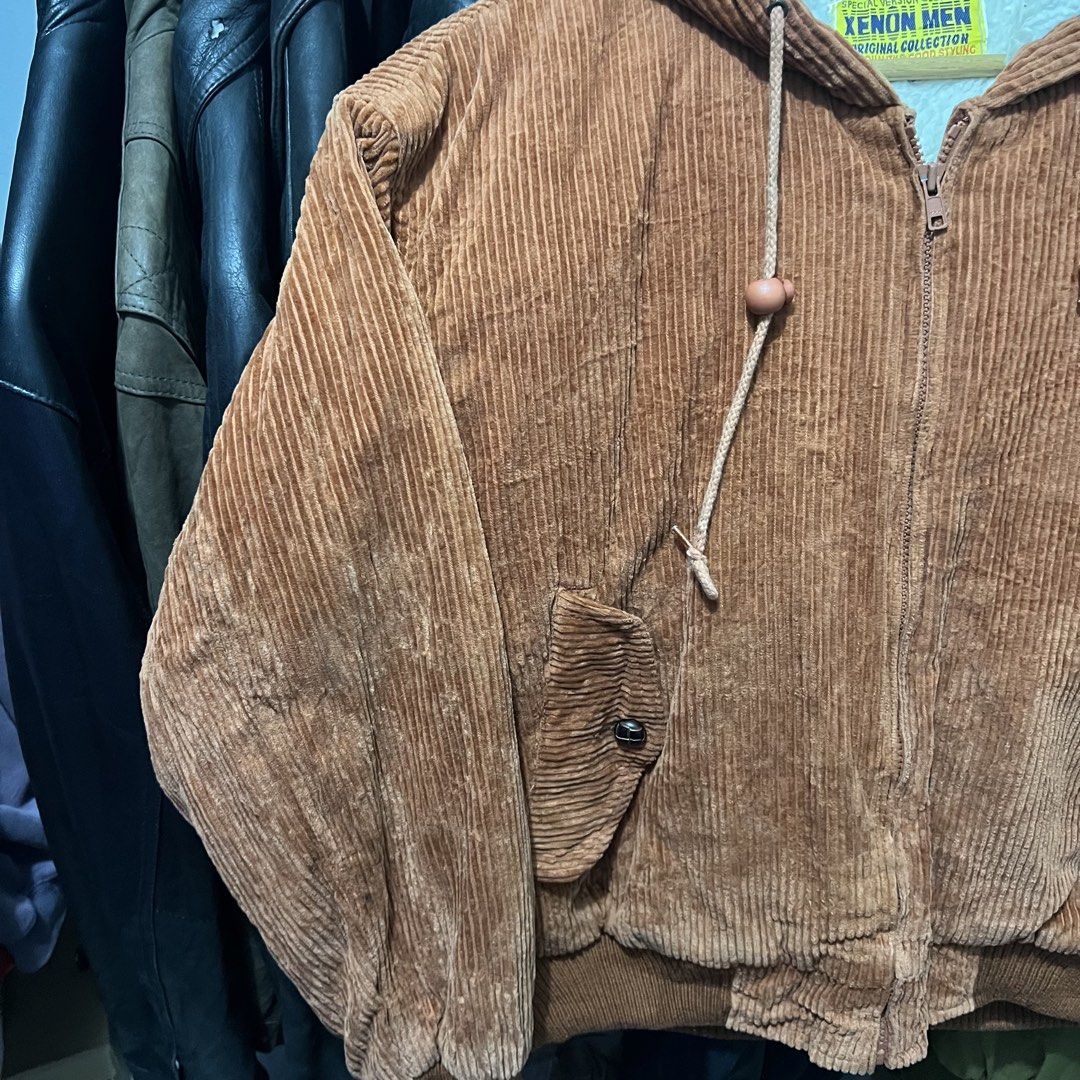 Vintage xenon men corduroy jacket (Category: Coats, Jackets and Outerwear) located in Baguio. Submitted by itsvintageclothing (Listing ID 1470288968, Image 3). Description: Length 24 Pit to pit 25.