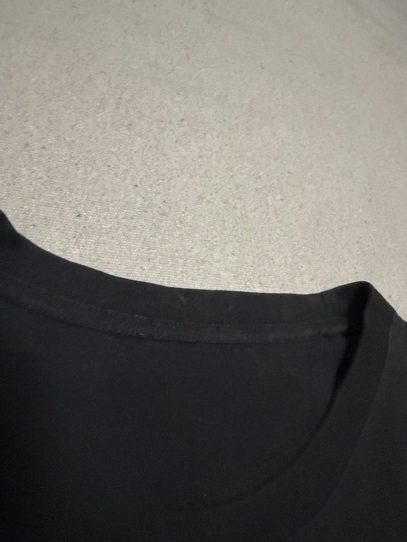 VLONE Reflect Logo Shirt (Category: Tshirts & Polo Shirts ) located in Bulacan. Submitted by sanjisthrift (Listing ID 1470174787, Image 3). Description: Size XL Width 22 Length 28 Well Used 8.8/10 Issues: See on the pics Good fade.