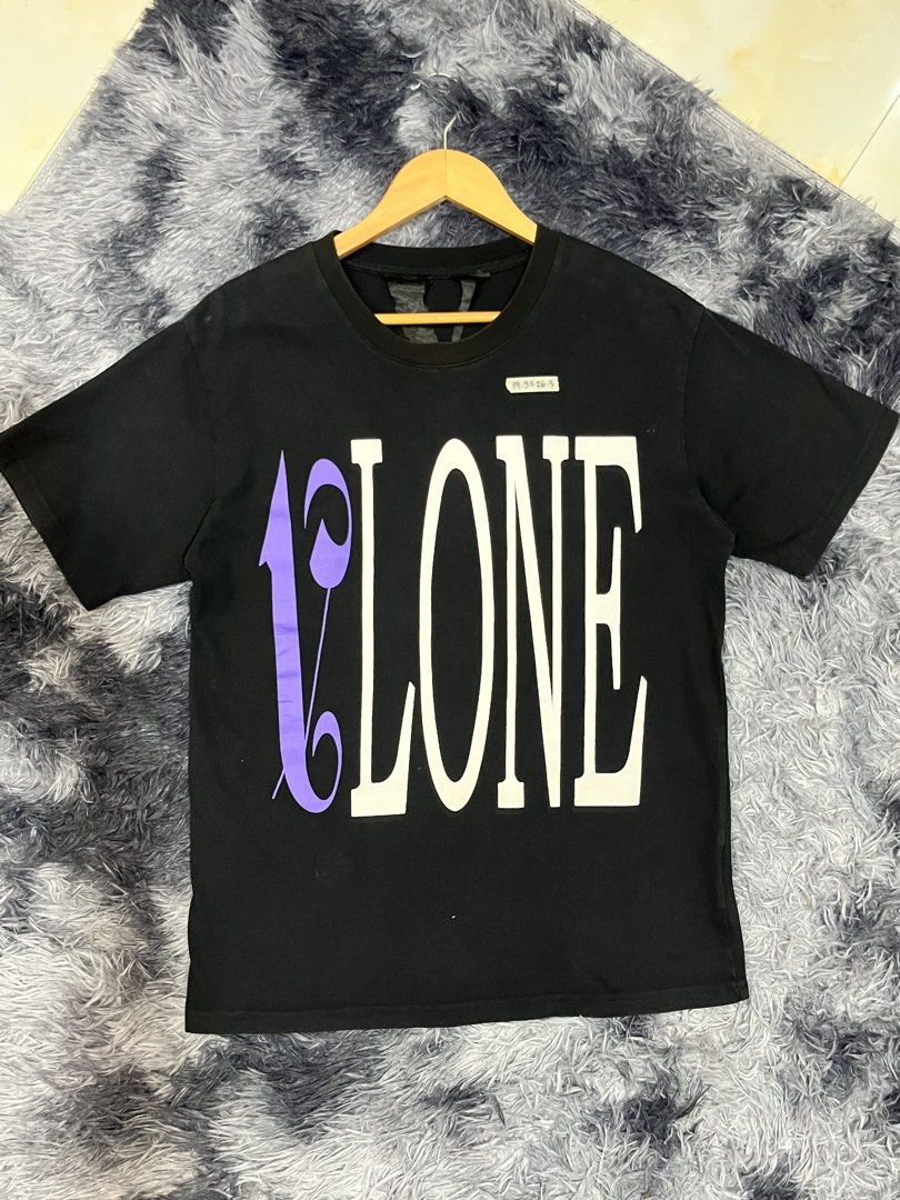 VLone Tshirt (Category: Tshirts & Polo Shirts ) located in Manila. Submitted by cjcuevas_05 (Listing ID 1470175473, Image 1). Description: 📍Tanza Cavite Dimes: 19.5x26.5 Color rate: 9.5 or better GCASH ONLY, can ship thru JnT/orange check out .