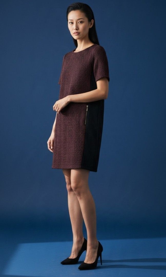 Warehouse dress burgandy jacquard (Category: Dresses) located in Batangas. Submitted by thevanitychamber (Listing ID 1470348419, Image 1). Description: .