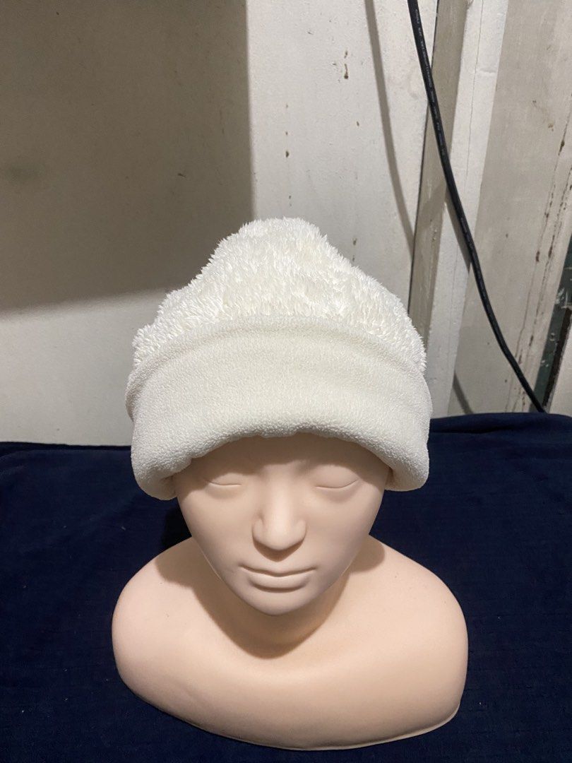White Fleece Beanie Winter Hat (Category: Hats & Beanies) located in Manila. Submitted by resi.diaz (Listing ID 1470329180, Image 1). Description: - Fluffy white winter hat made of soft fleece - Double-layered design with textured faux sherpa outer and smooth fleece inner - Keeps your head extra warm during cold weather - Stretchy fit that comfortably accommodates most head sizes - Versatile clean white color matches any winter coat or jacket.