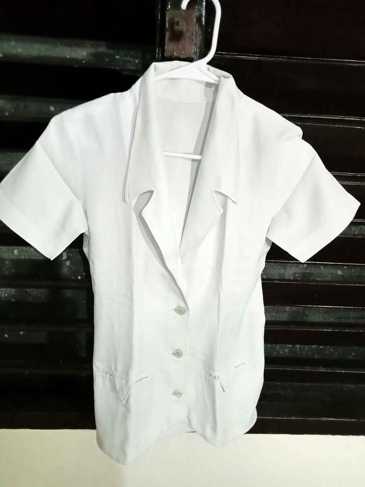 White Short Sleeve Top Uniform (Category: Blouses) located in Cebu City. Submitted by cebu-garagesale (Listing ID 1470174335, Image 2). Description: Selling white short sleeve top uniform (used for medtech), in great condition. For pick-up or delivery. Buyer will pay for shipping fees if for delivery. Location: Near San Carlos South Campus, CTS/CCMC. In Cebu City. Check out also our other items: https://garage-sale.pages.dev.