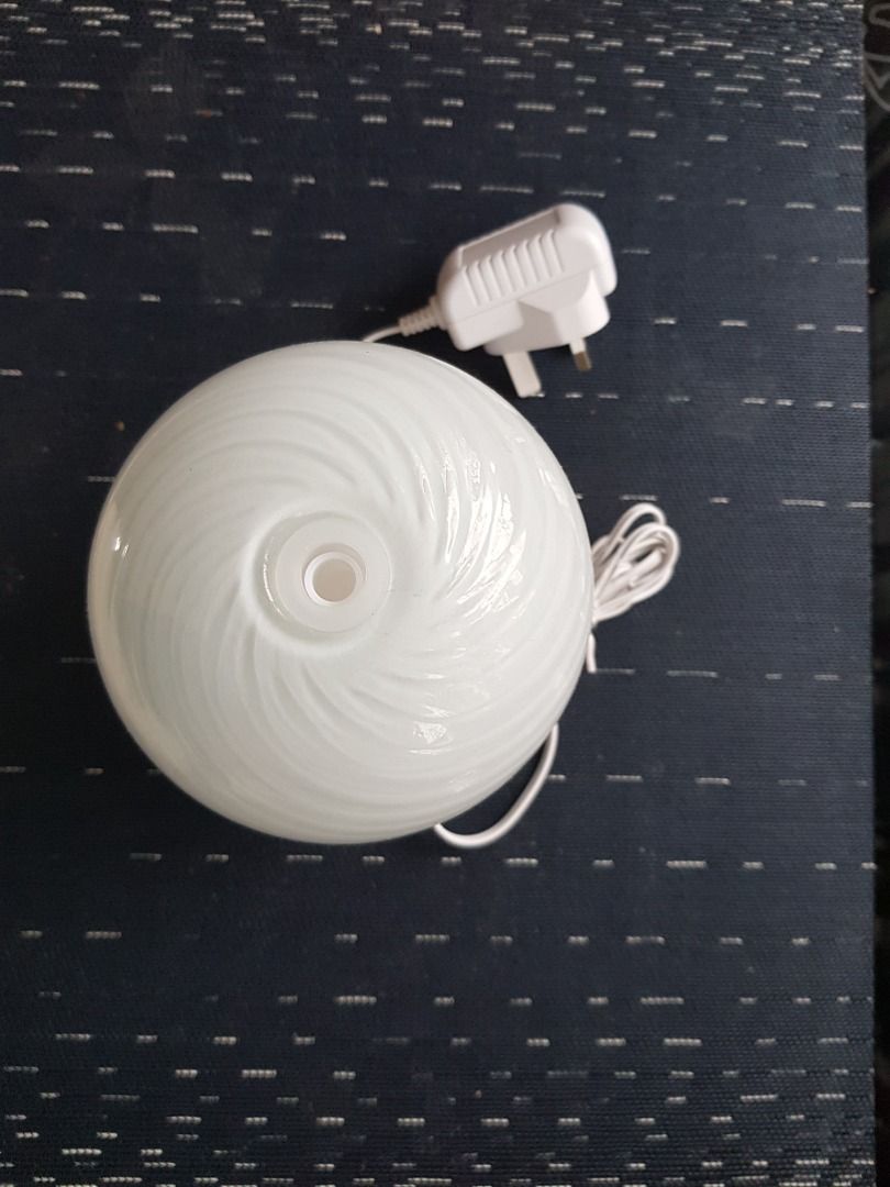 White Swirl Glass Aromatherapy Diffuser with Power Adapter, Furniture ...