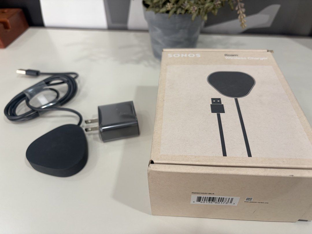 Wireless Charger (Category: Other Gadgets) located in Las Pinas. Submitted by bubblesmarble (Listing ID 1470251994, Image 1). Description: .