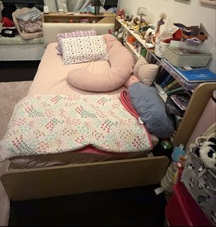 (Category: ) located in . Submitted by cel47126 (Listing ID 1470184696, Image 1). Description: .