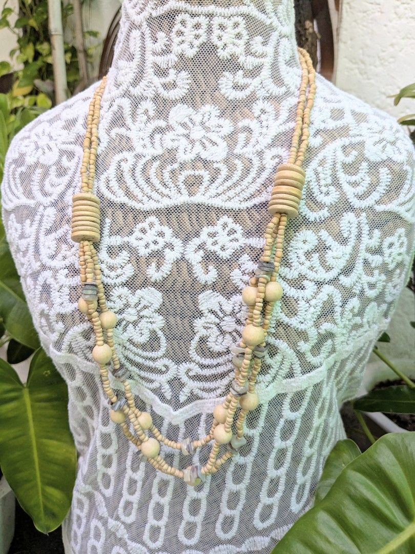 Wooden Chain Handcrafted Necklace (Category: Necklaces) located in Las Pinas. Submitted by amisells (Listing ID 1470222417, Image 2). Description: ⋆⊱༻𖥸༺⊰⋆ every piece in our collection is thoughtfully handcrafted using an exquisite selection of locally sourced natural materials! discover the beauty of authentic craftsmanship through coconut heishi beads, lumbang seed beads, bayong and gmelina wood beads, coco side-drill beads, one-eye coconut, t