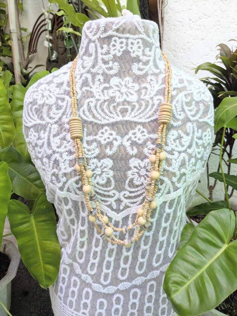Wooden Chain Handcrafted Necklace (Category: Necklaces) located in Las Pinas. Submitted by amisells (Listing ID 1470222417, Image 1). Description: ⋆⊱༻𖥸༺⊰⋆ every piece in our collection is thoughtfully handcrafted using an exquisite selection of locally sourced natural materials! discover the beauty of authentic craftsmanship through coconut heishi beads, lumbang seed beads, bayong and gmelina wood beads, coco side-drill beads, one-eye coconut, t